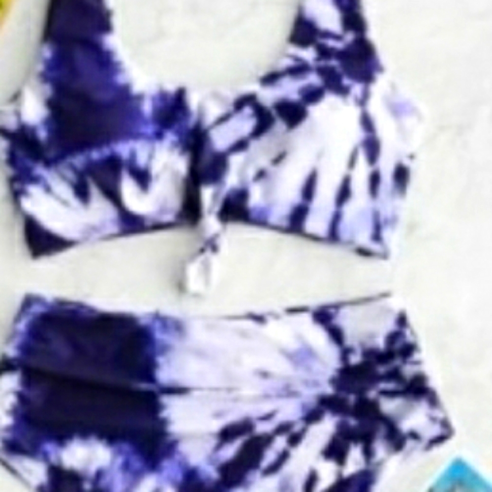 Zaful Forever Young Size Large Swimsuit Bikini